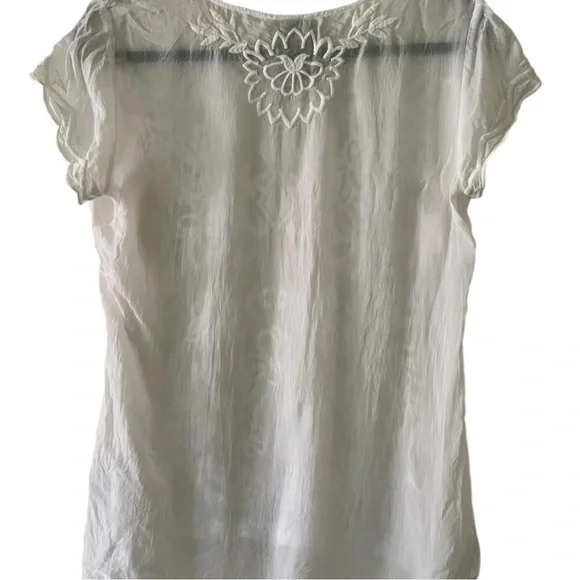 008 JW // Johnny Was Cream Floral Embroidered Blouse // XS - Picture 2 of 2